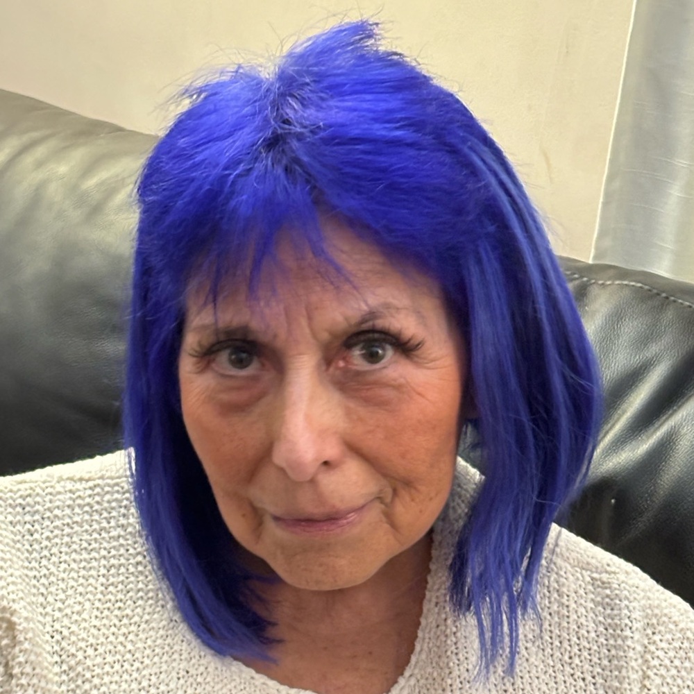 Meet your Posher, Carmen